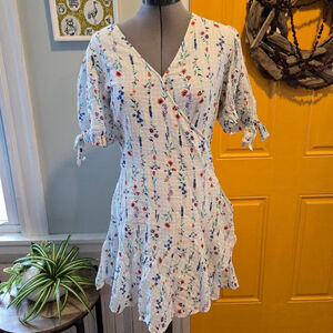 Lauren Conrad White Floral Puff Sleeve XL Wrap Mini Dress